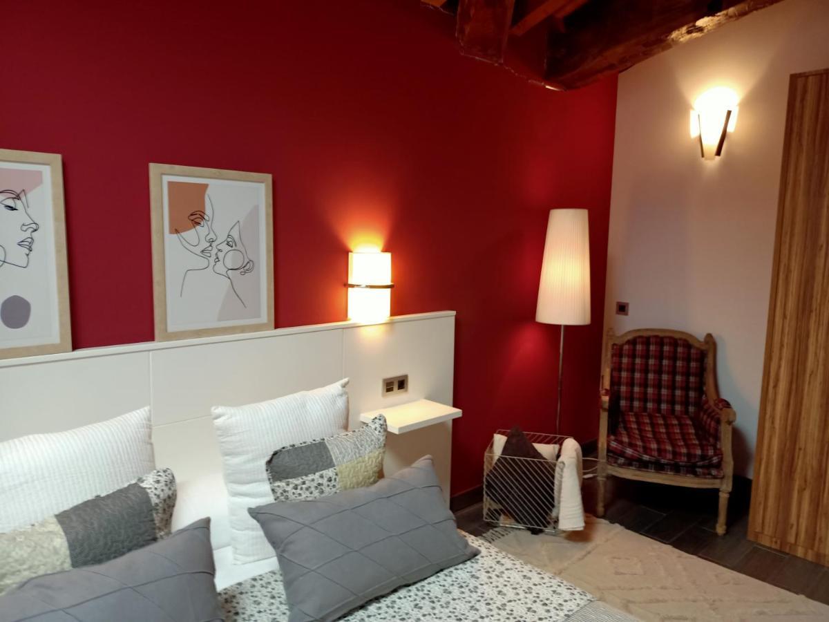Tresanea Apartamentos Ituren Exteriör bild